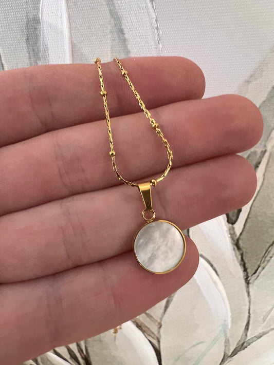 18k gold plated stainless shell necklace