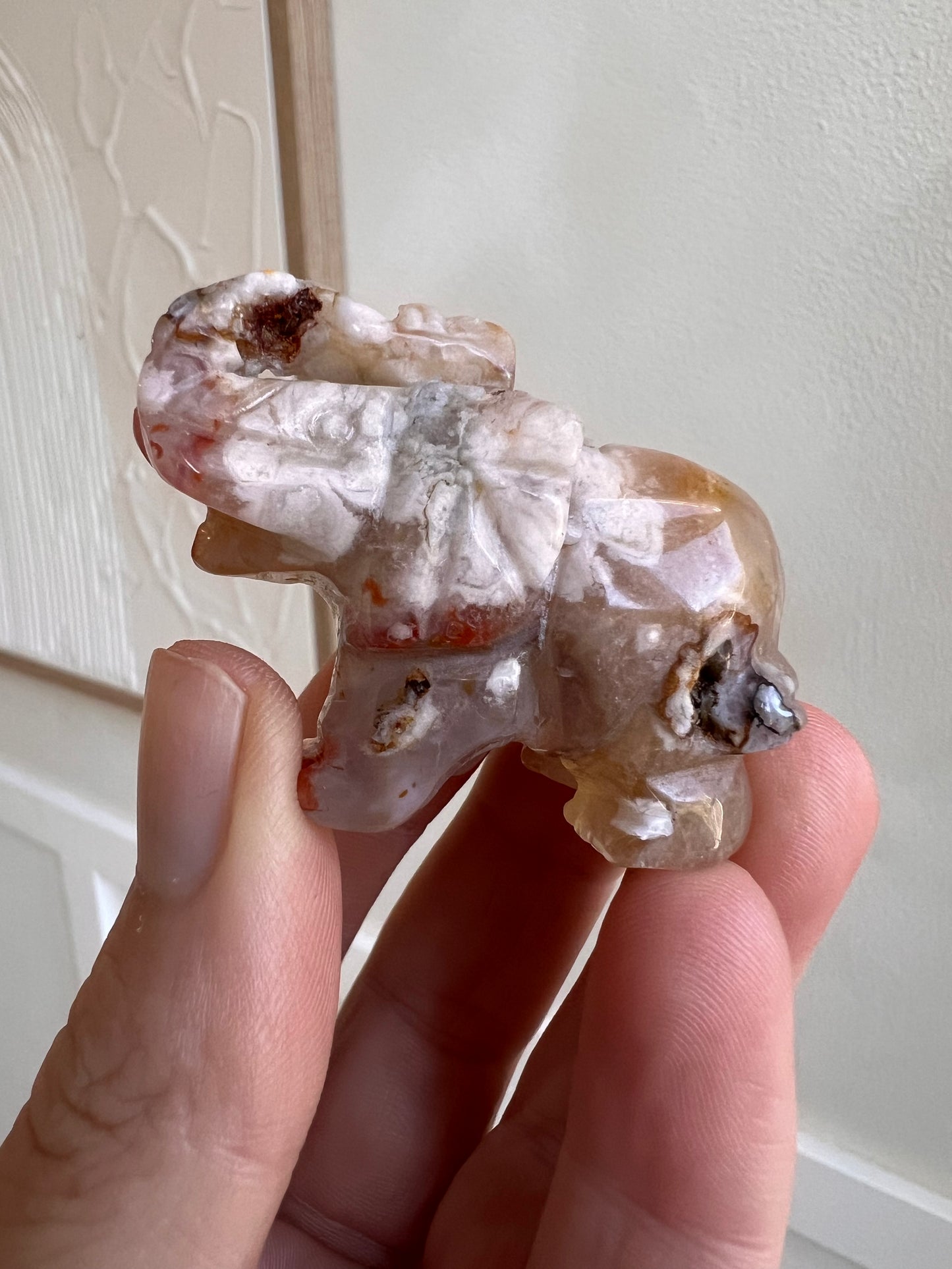 Flower agate elephant