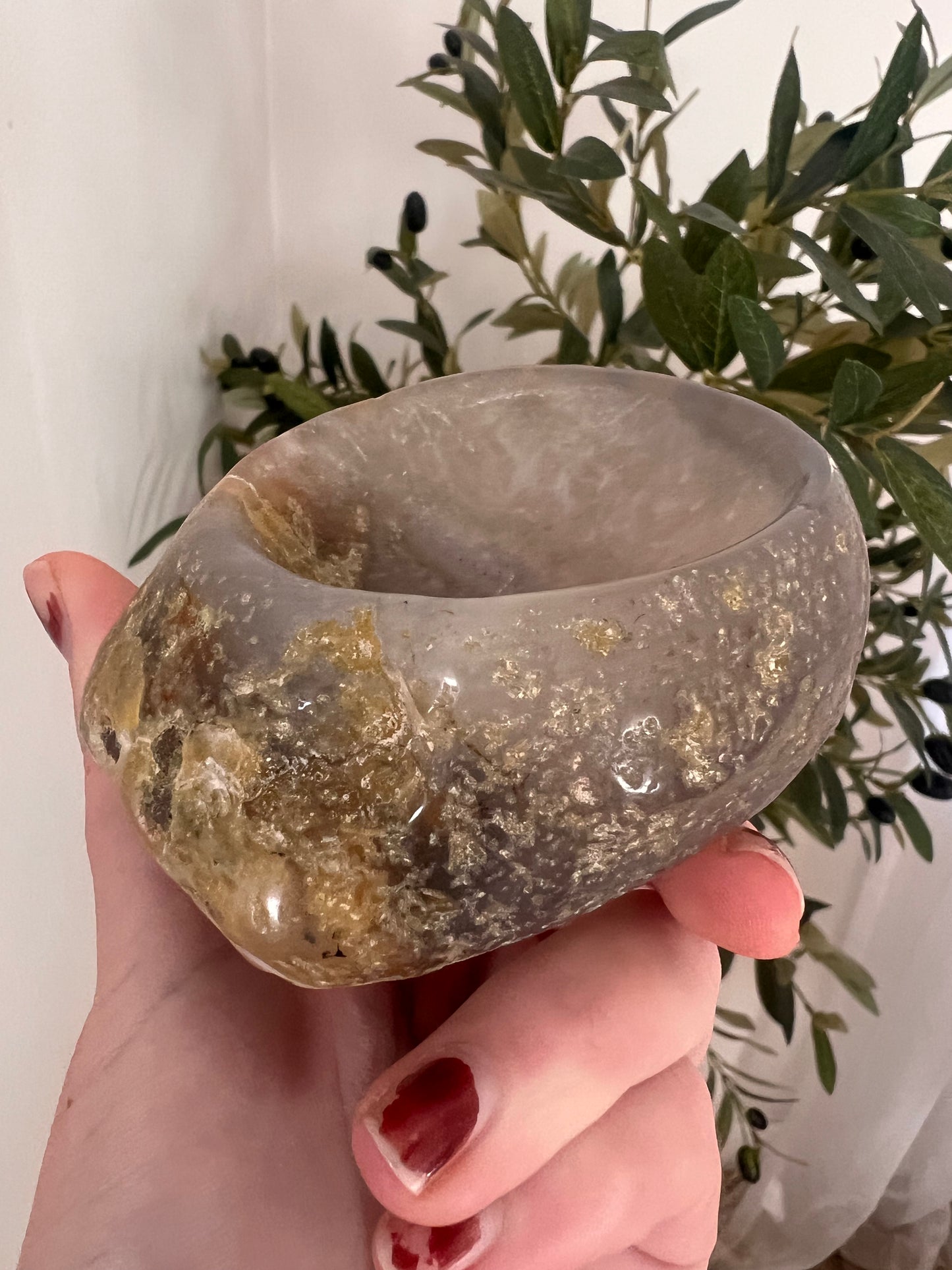 Natural raw agate bowl