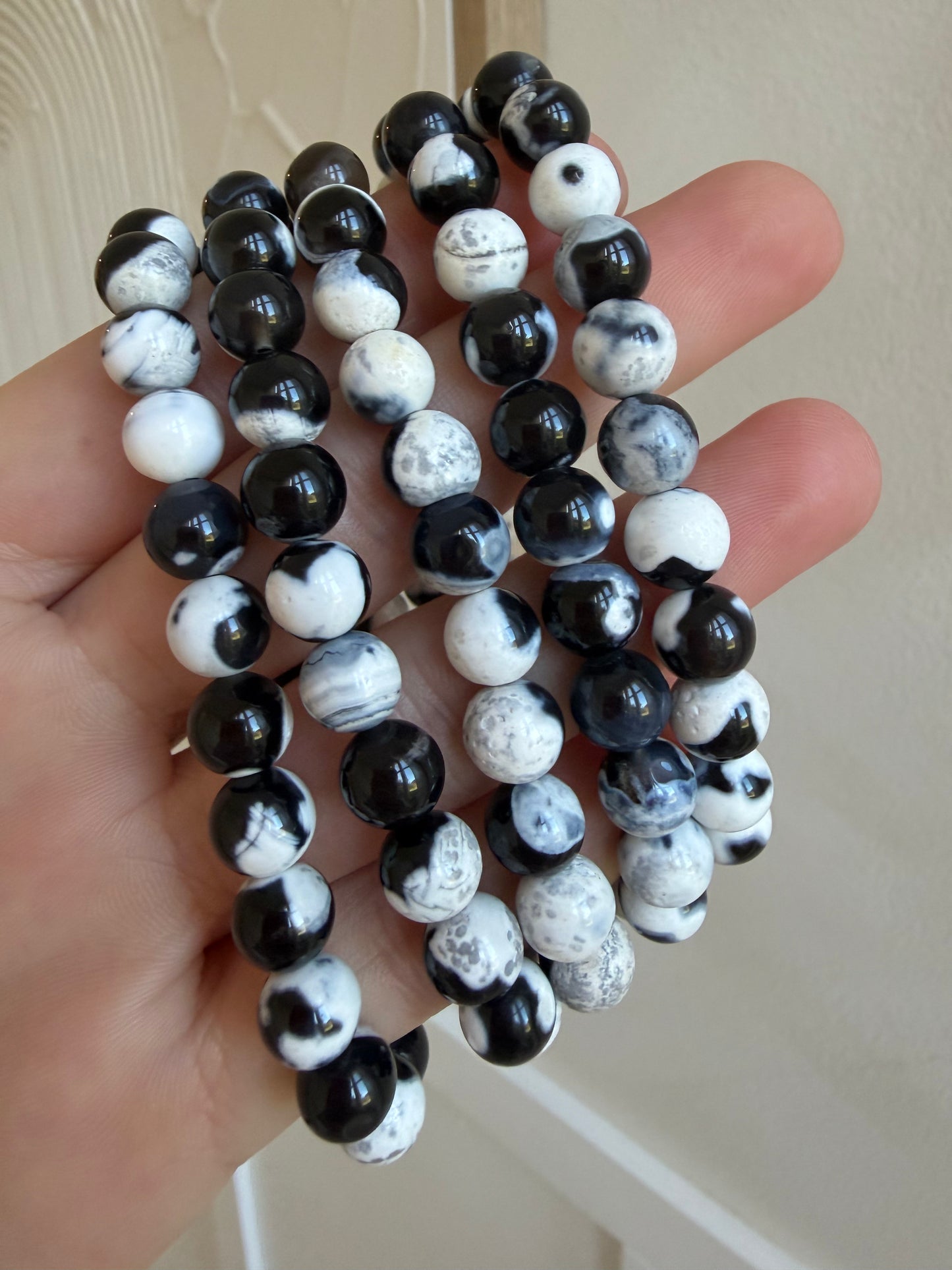 Orca agate 8mm bracelets