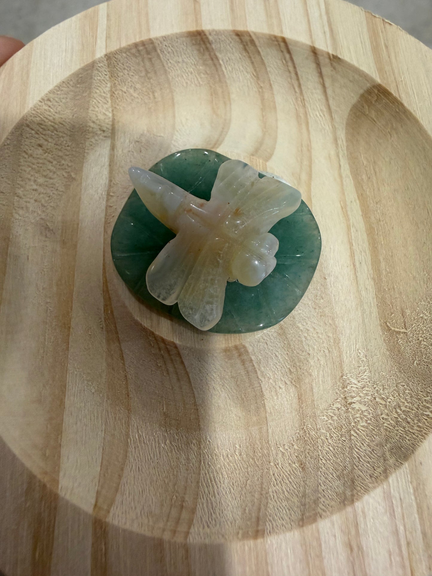 Flower agate dragonfly