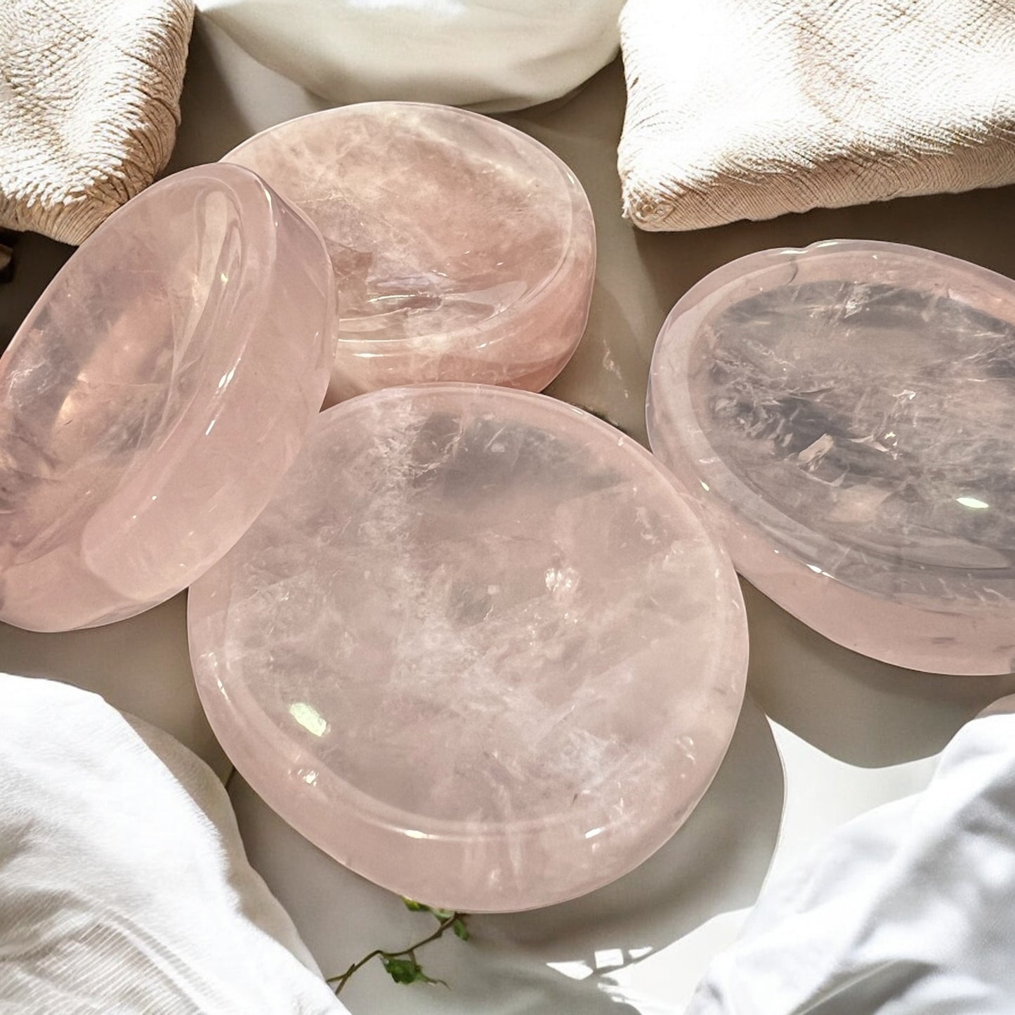 Rose Quartz bowl 6x6cm