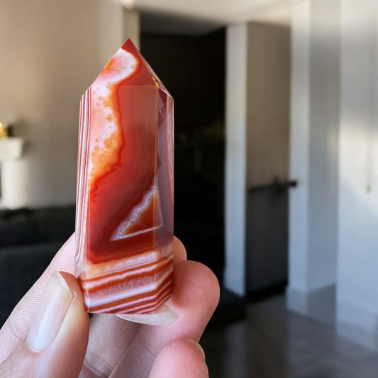 Banded carnelian tower W