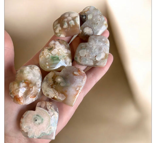 Flower agate heart palm some with natural green intuitively chosen