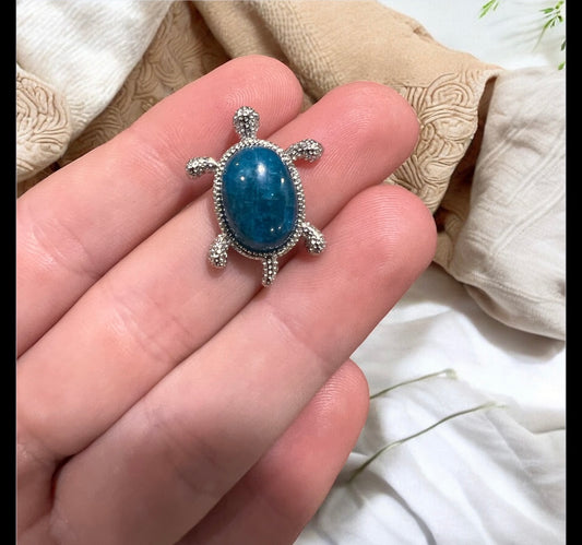 Blue apatite turtle pendant stainless