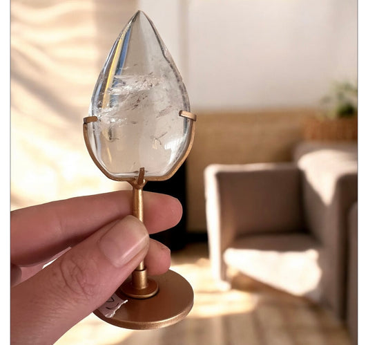 High quality clear quartz teardrop 11cmH