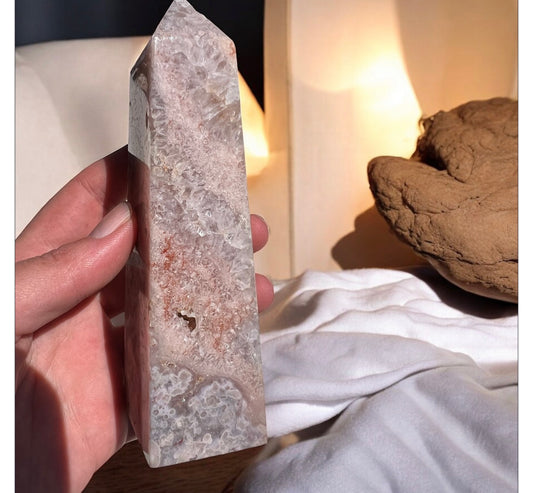 Pink amethyst flower agate tower 14cm (Chunky)