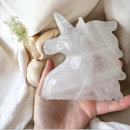 Clear quartz standing unicorn head
