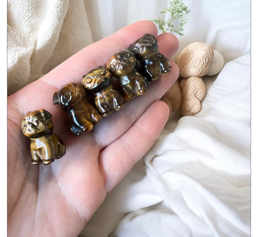 Tiger eye pug dog small carvings