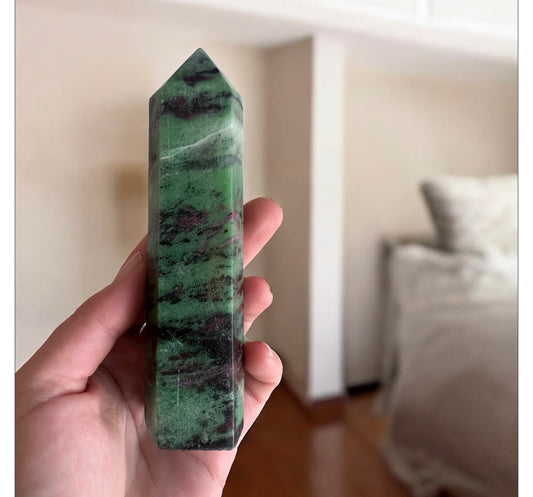 Ruby zoisite tower 14cm