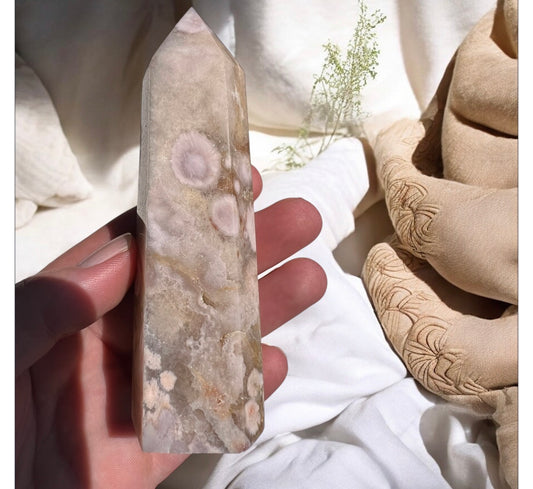 Pink amethyst flower agate tower 12cm