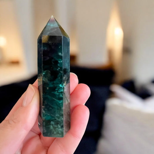 Fluorite tower 10-12cm