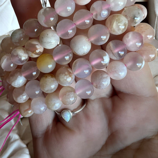 Flower agate bracelet