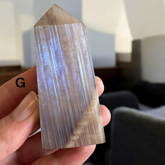 Moonstone tower G 7-10cm