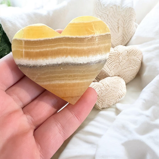 Banded calcite heart