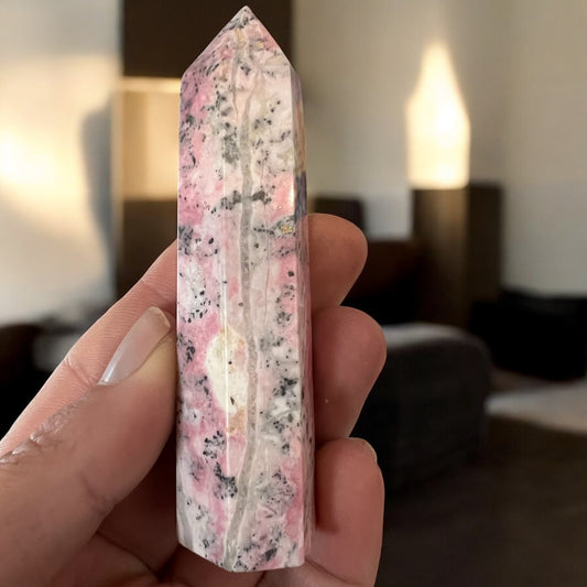 Rhodonite tower 10cm