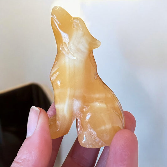 Calcite wolf