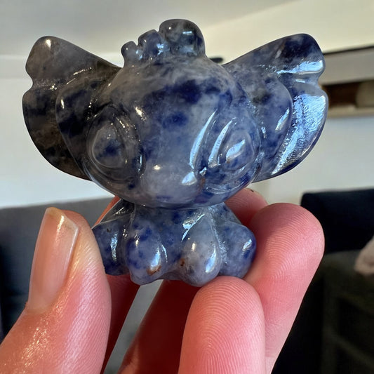 Sodalite stitch carving