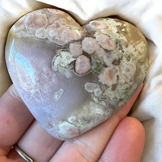 High quality flower agate heart