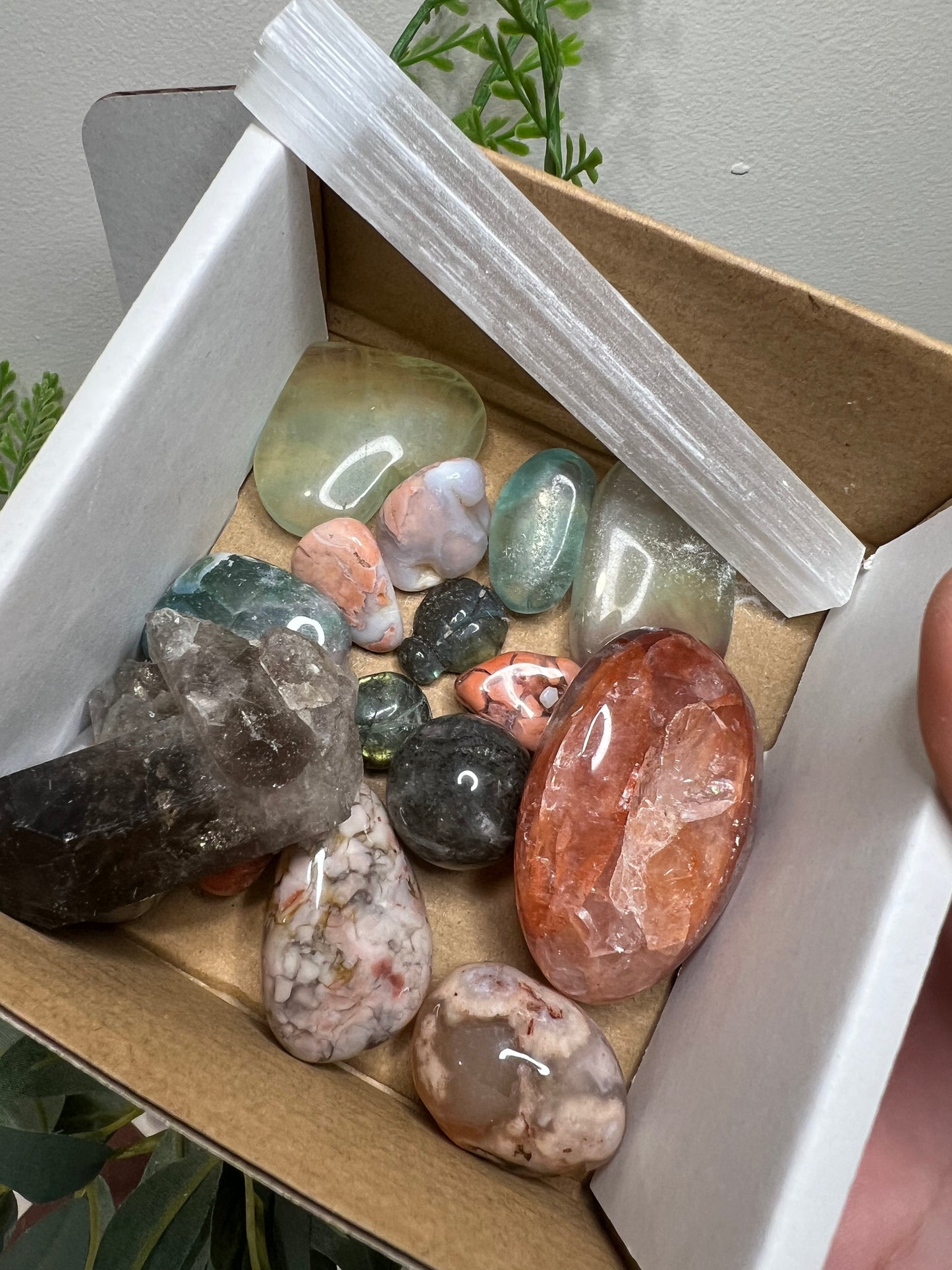 Mini Crystal mystery box