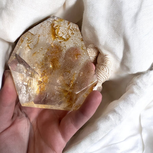 Large golden healer quartz free form