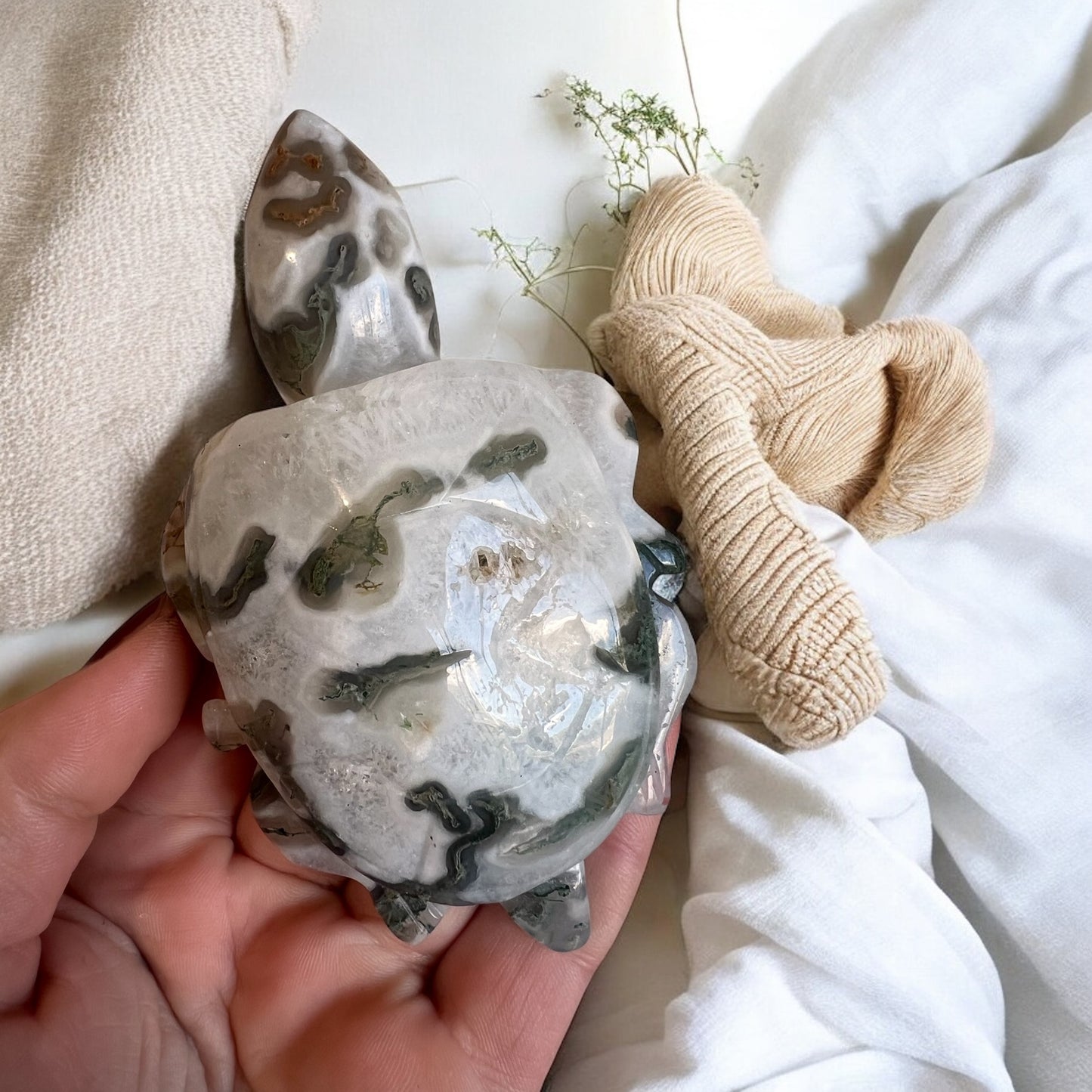 Moss agate turtle