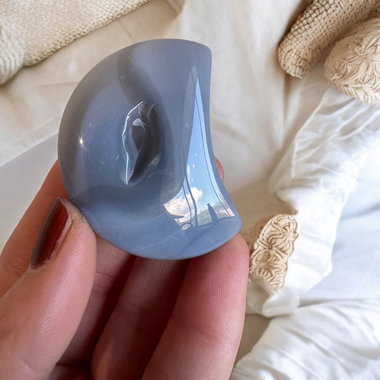 Drusy agate moon