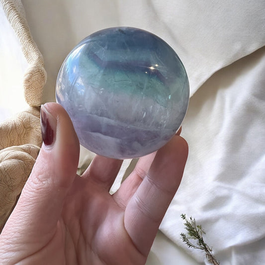 High quality fluorite sphere medium (13)