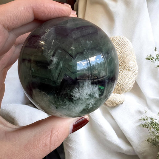 Feather fluorite sphere