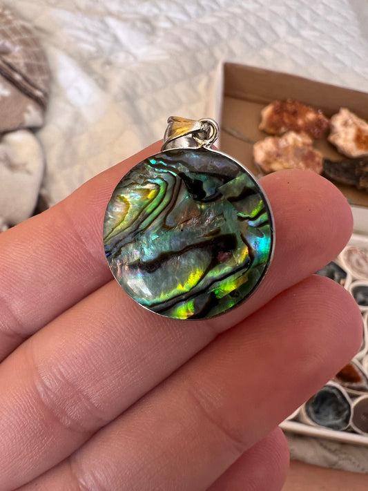 Paua shell pendant stainless