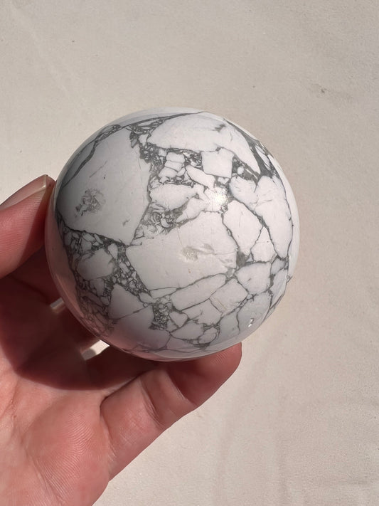 Howlite sphere