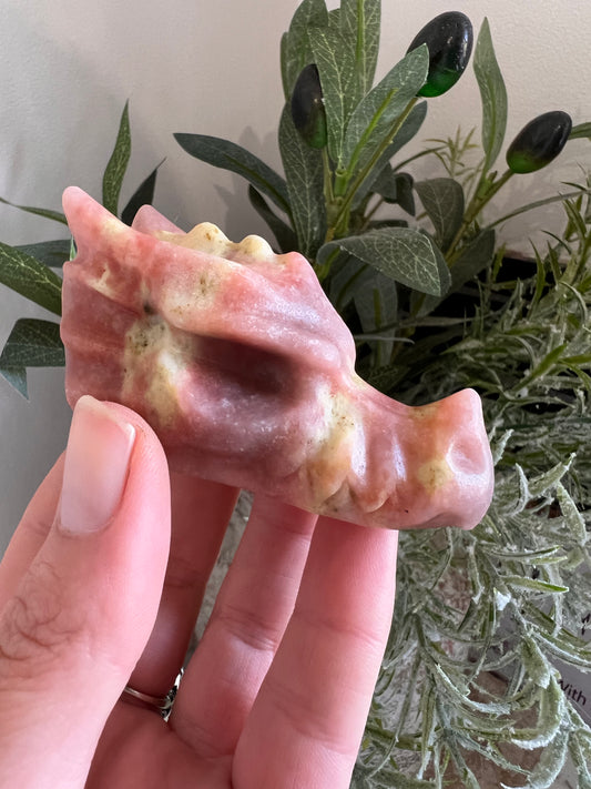 Peach blossom stone dragon head