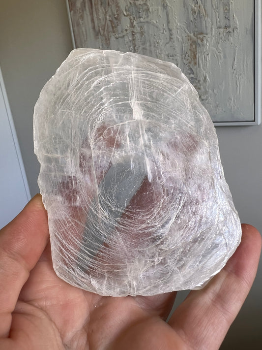 Fingerprint selenite Freeform