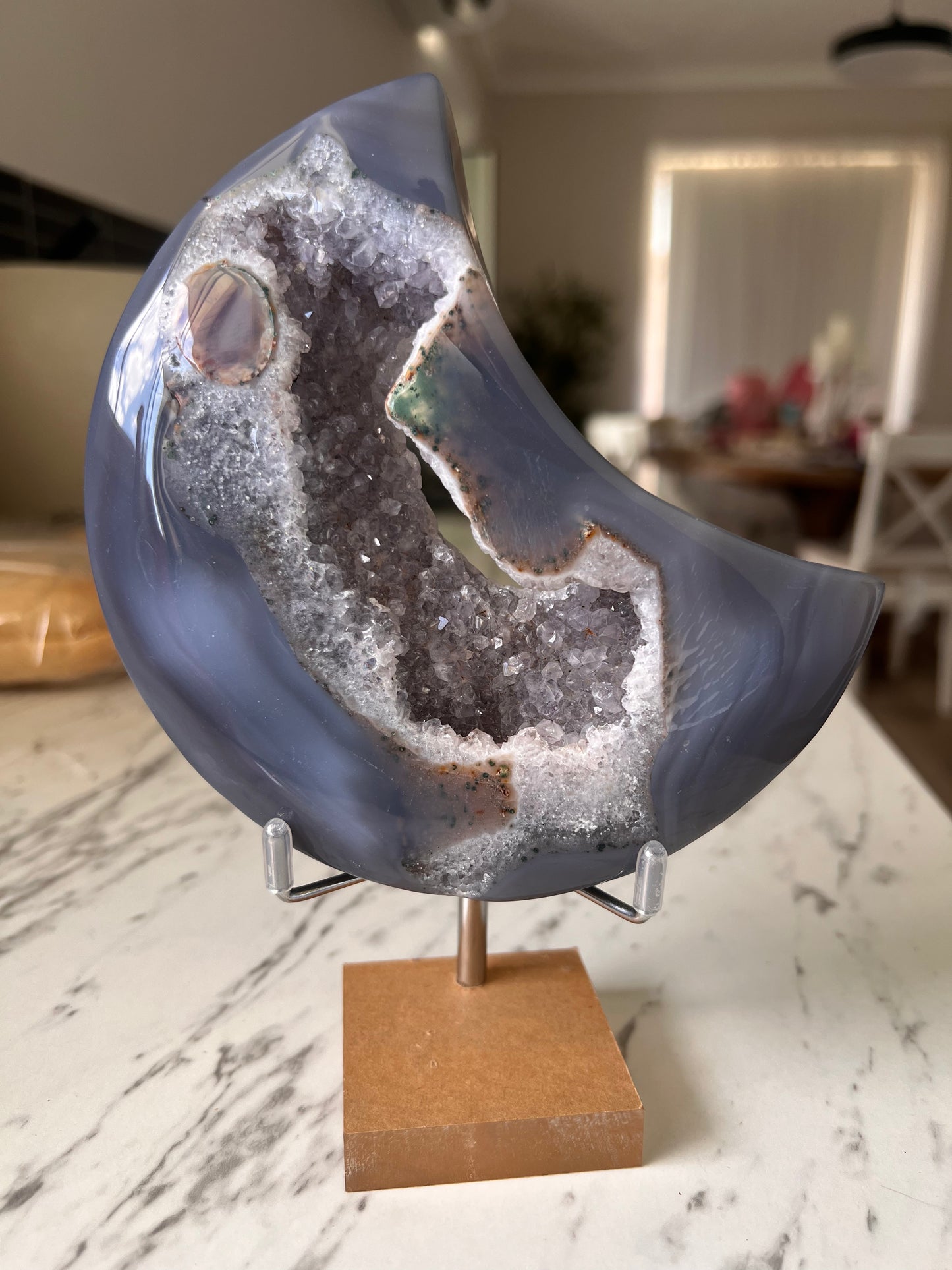 Large drusy agate moon & stand