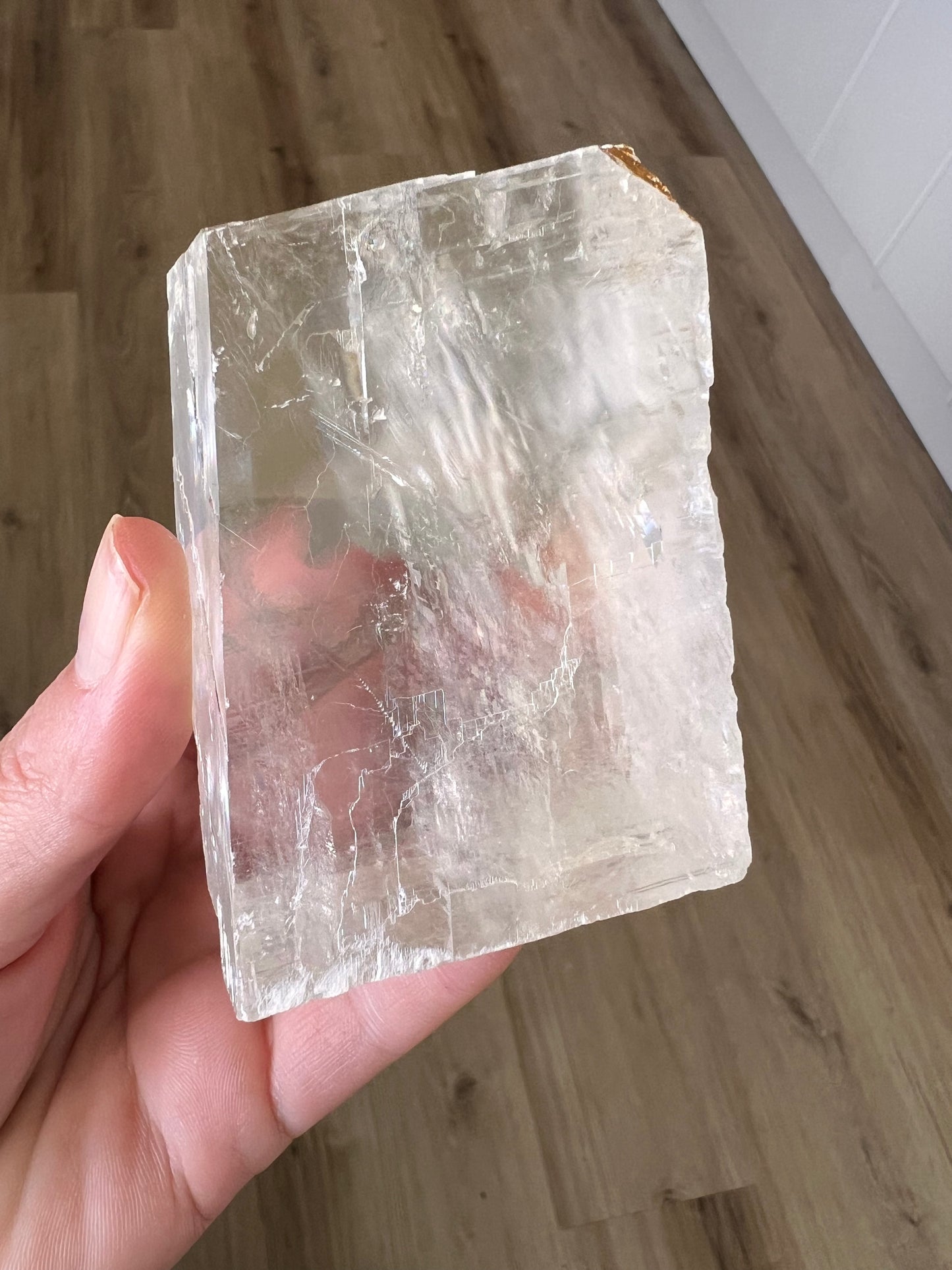 Optical calcite Freeform rainbows