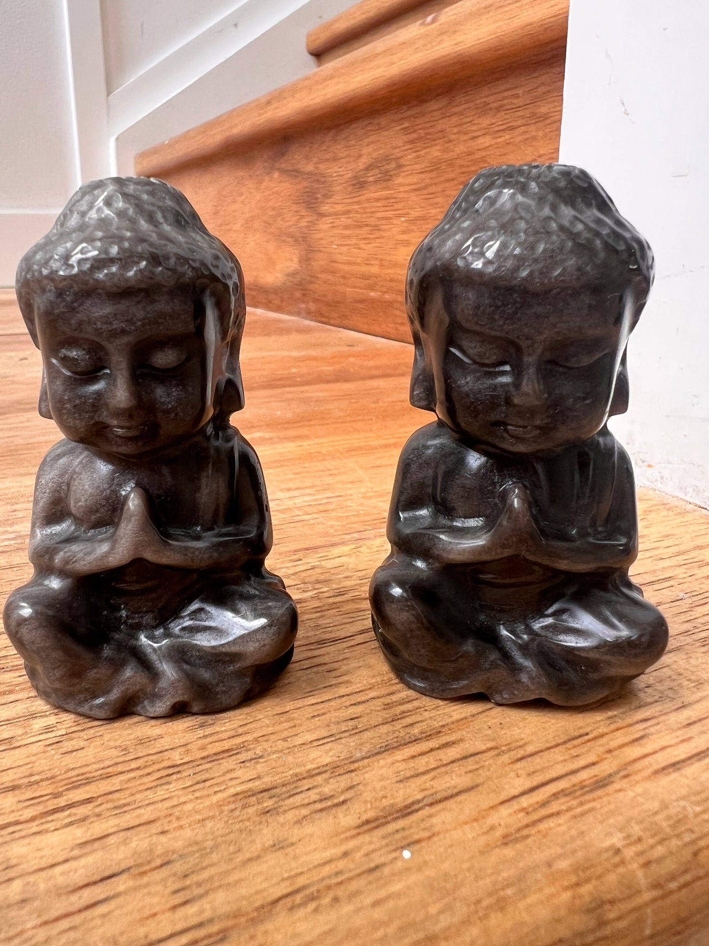 Silver shein obsidian praying buddah