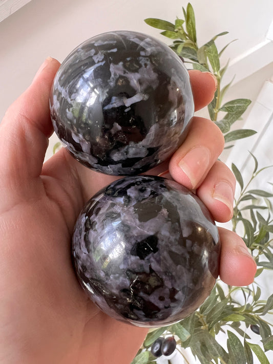 Indigo gabrio Madagascar spheres