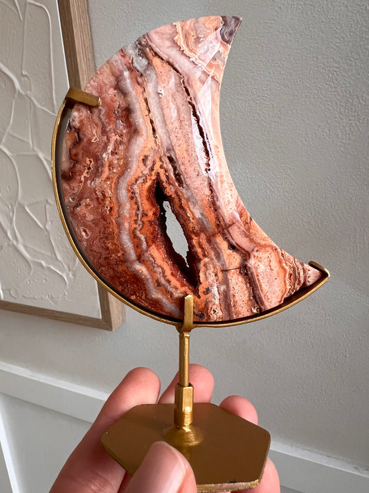 Pink crazy lace agate moon (Indonesia)