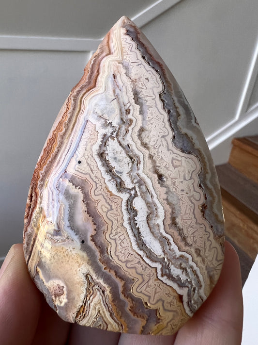 Pink crazy lace agate Freeform (Indonesia)