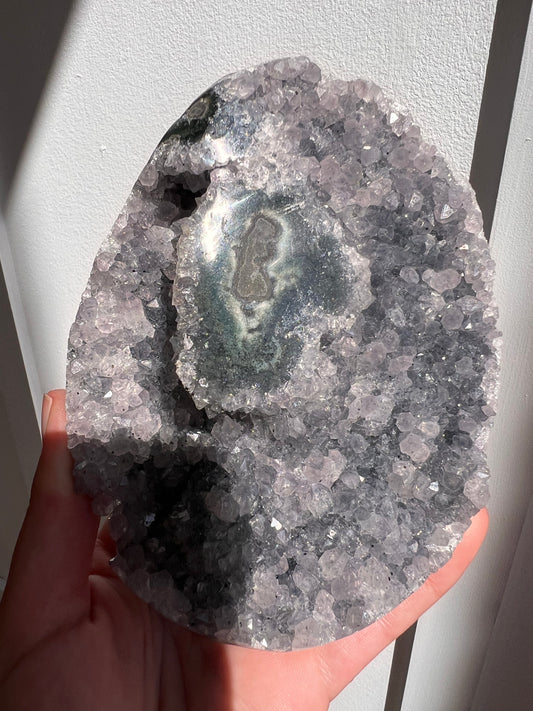 Madagascar amethyst cutbase