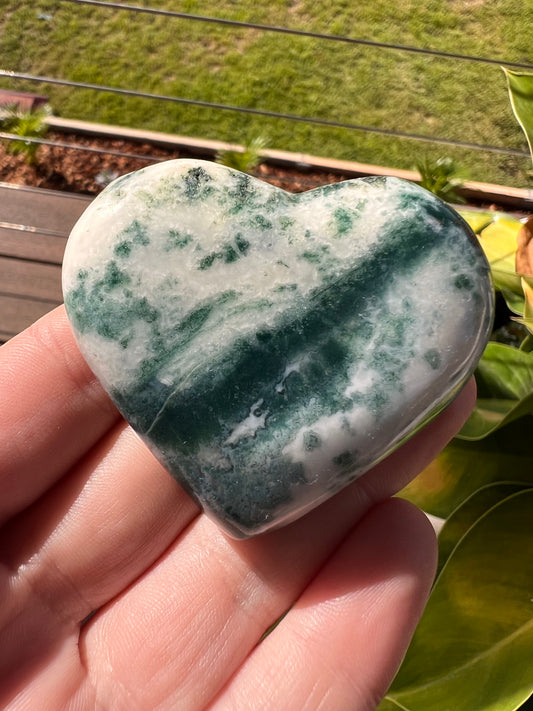 Moss agate heart