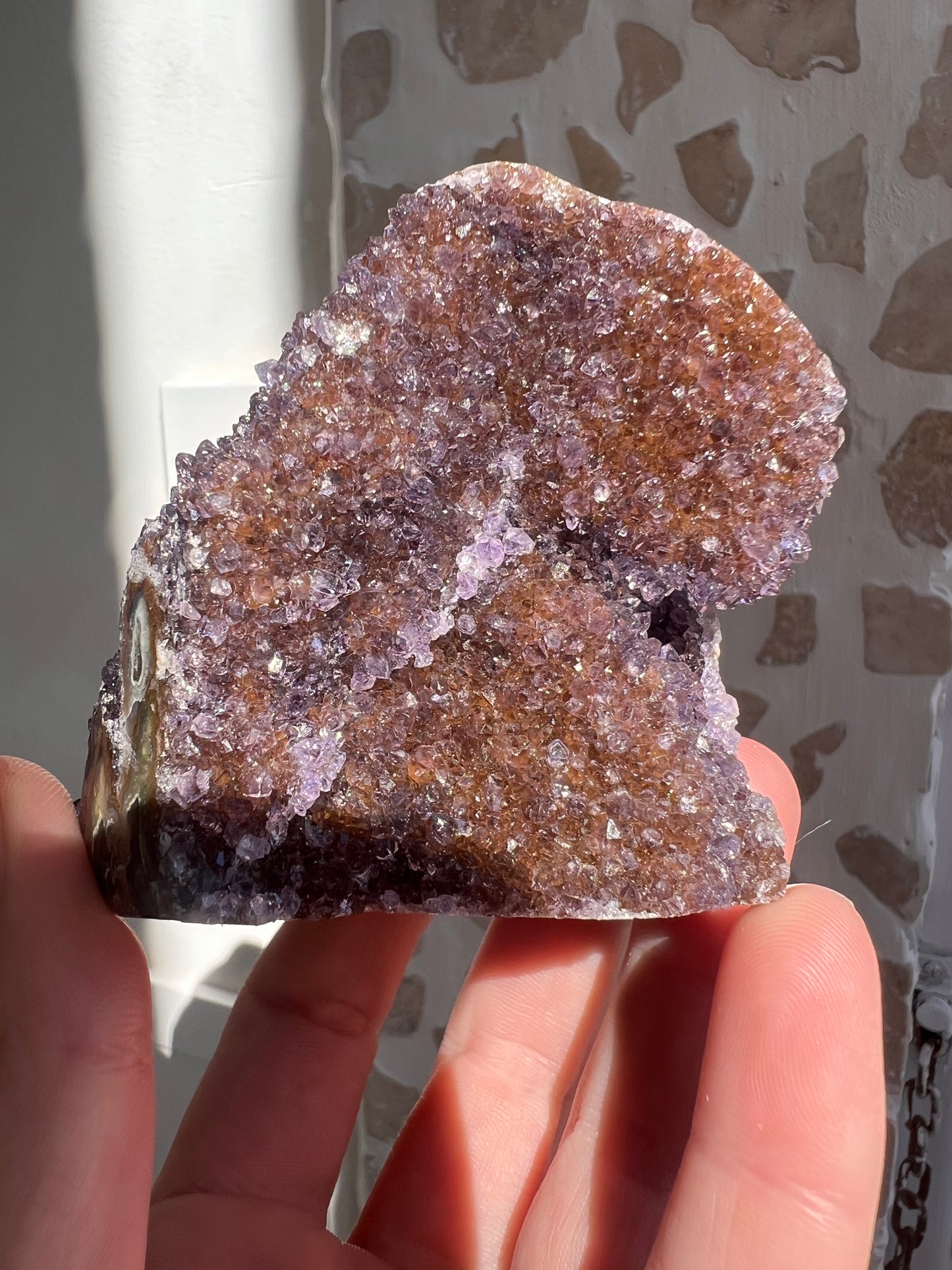 Rainbow amethyst cut base