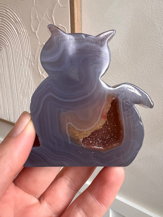 Drusy agate cat standing