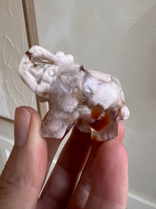 Flower agate elephant