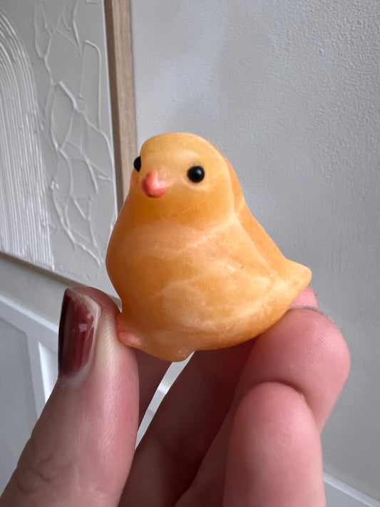 Yellow calcite chick