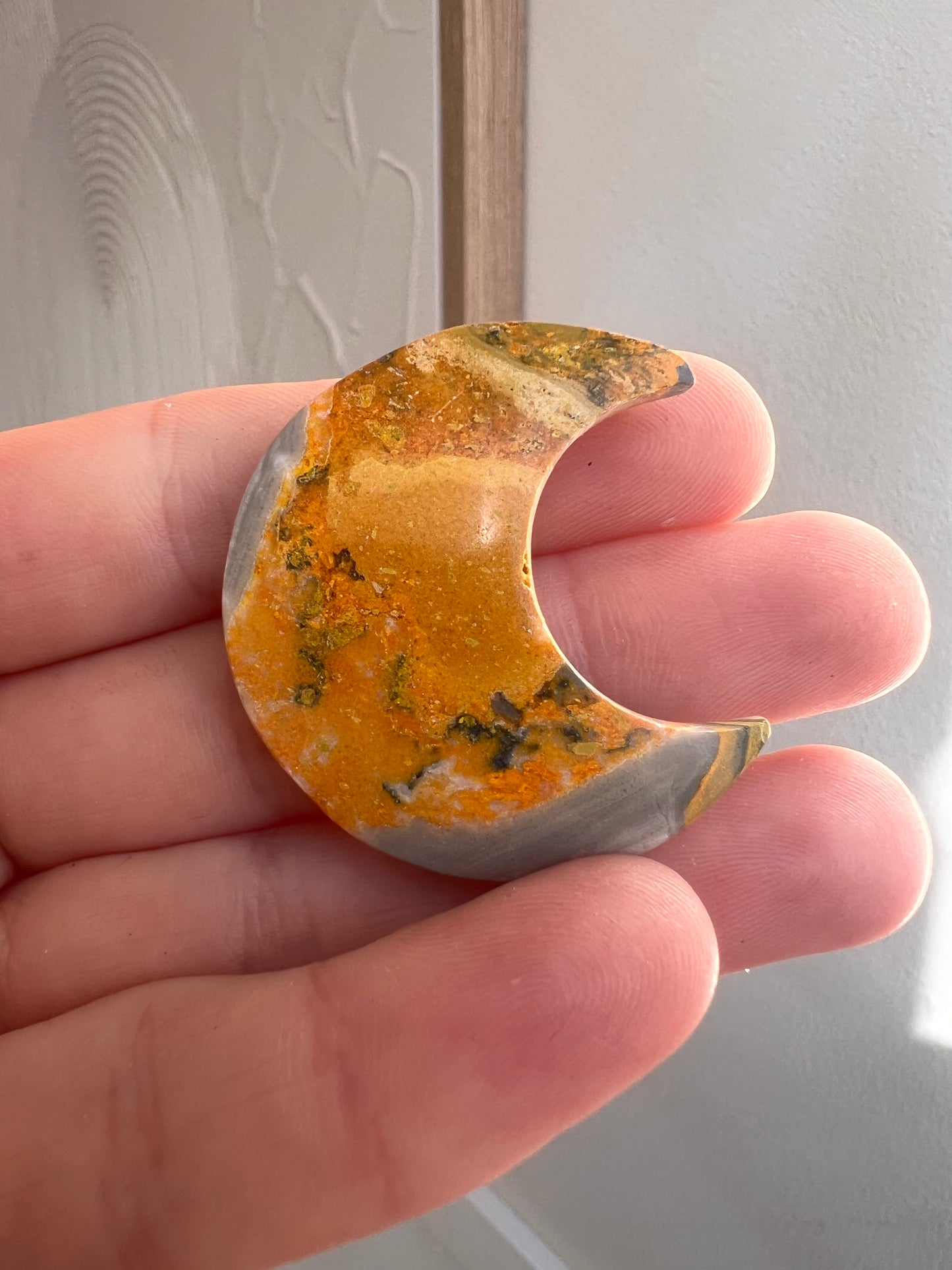 Bumblebee jasper moon