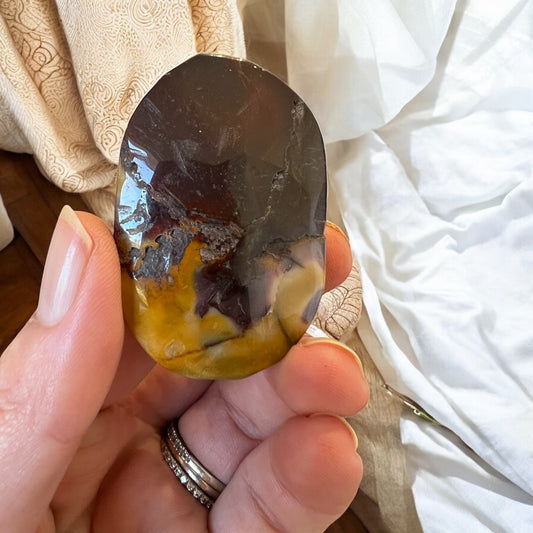 Mookite palmstone