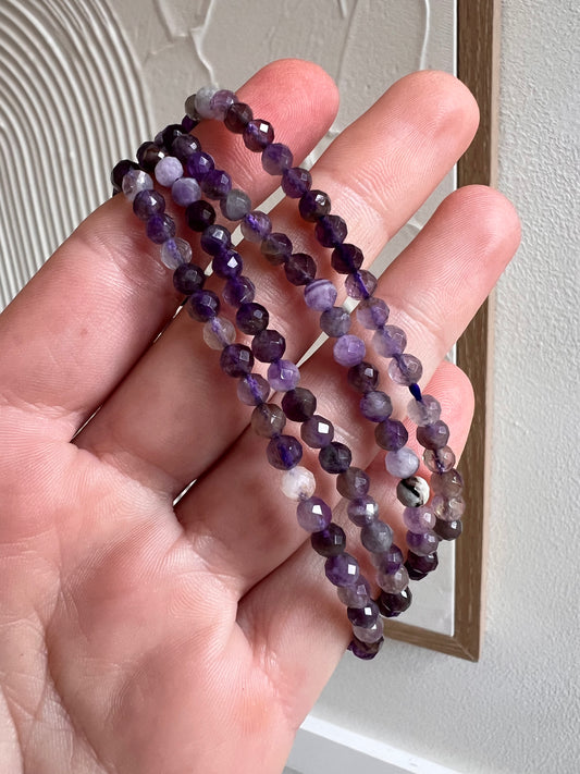 Dainty faceted amethyst bracelet