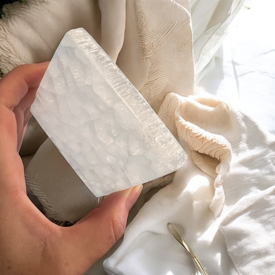 Selenite charging plates 9x9cm