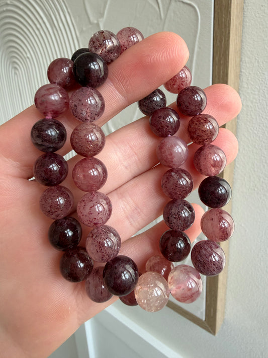 Strawberry quartz 10mm bracelet